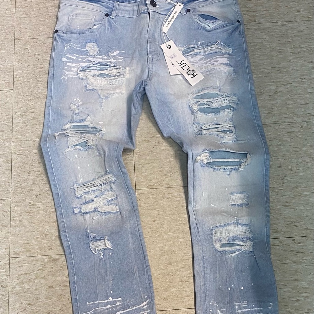 Focus Jeans Men's Light Blue Distressed Jeans